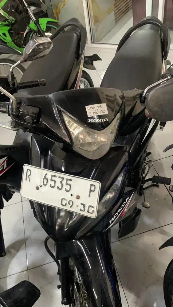 Honda revo tahun 2015