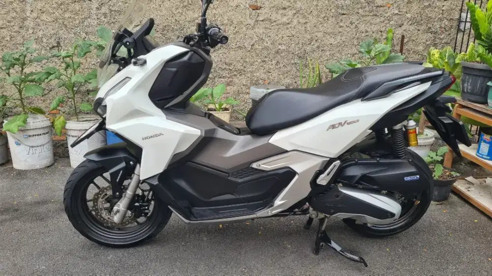 HONDA ADV 160 CBS LOW KM