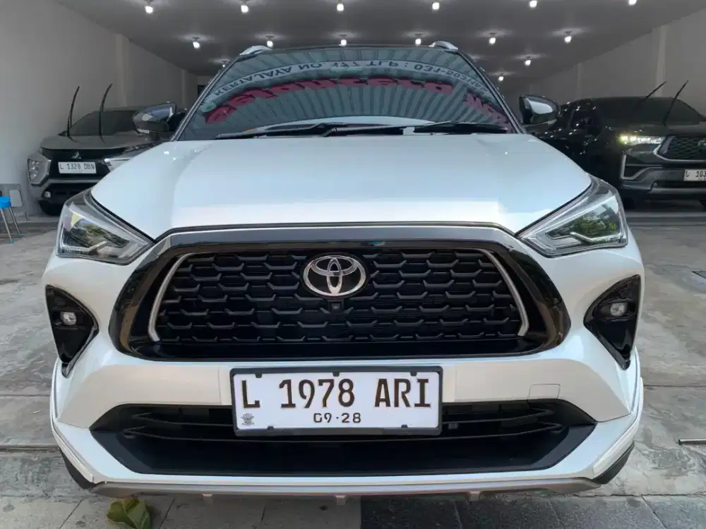 Toyota Yaris Cross Hybrid TSS Two Tone AT 2023