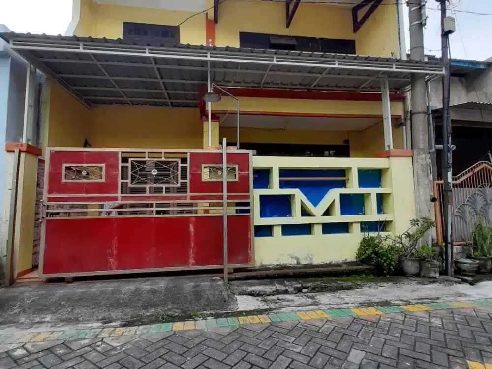 DIJUAL SEGERA Rumah 3 Lantai Siap Huni di Pondok Lontar Indah Surabaya