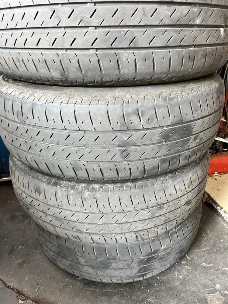 Ban innova reborn bridgestone 205/65 R16