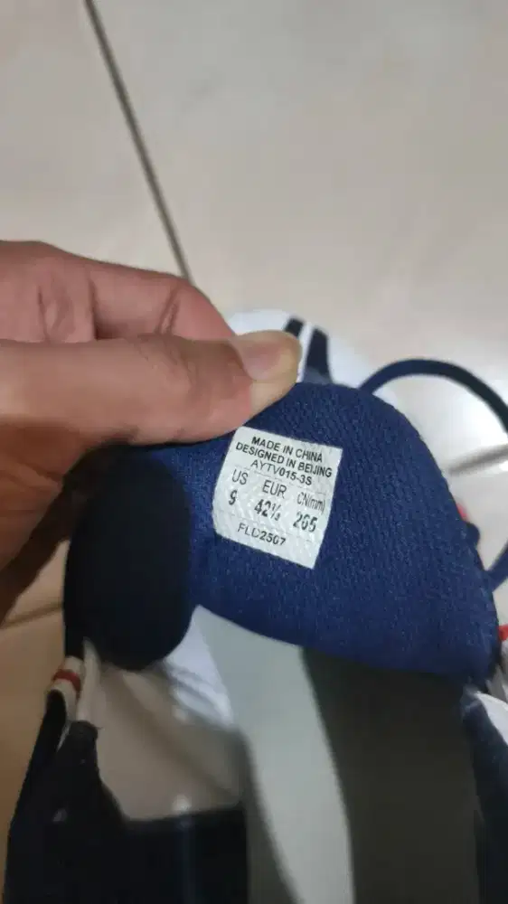 Dijual Sepatu Badminton Lining Sound Wave IV
