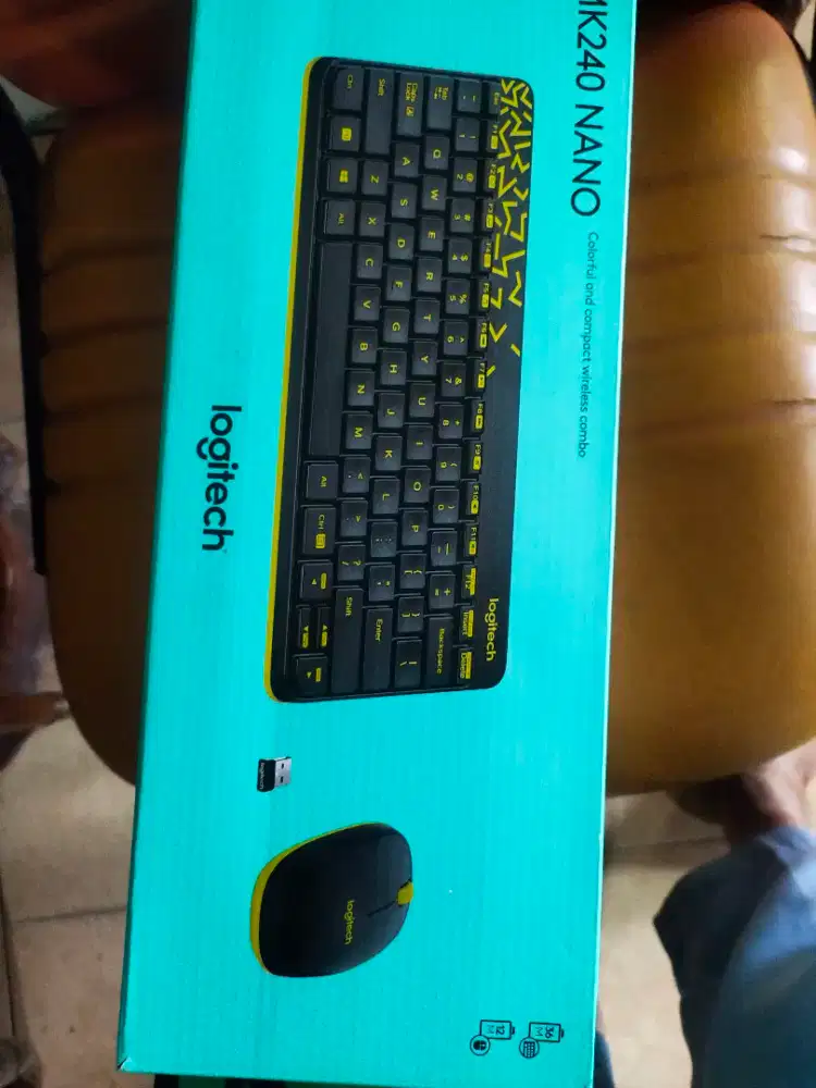 Jual wireless keyboard Logitech MK240NANO lengkap dus wireless mouse