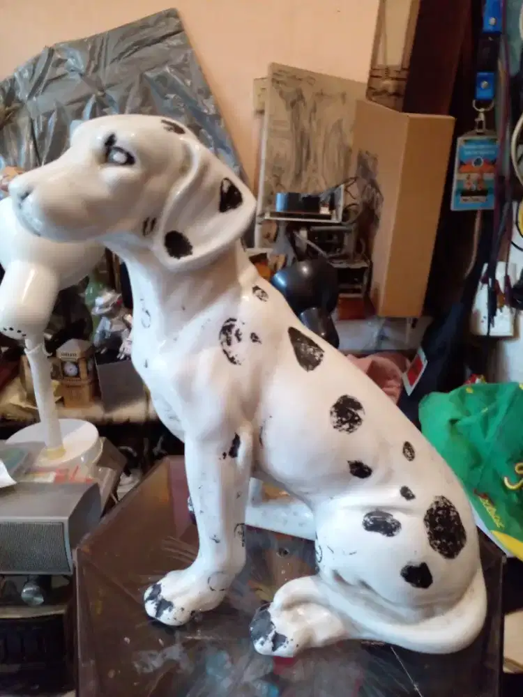 Pajangan keramik dalmation dog
