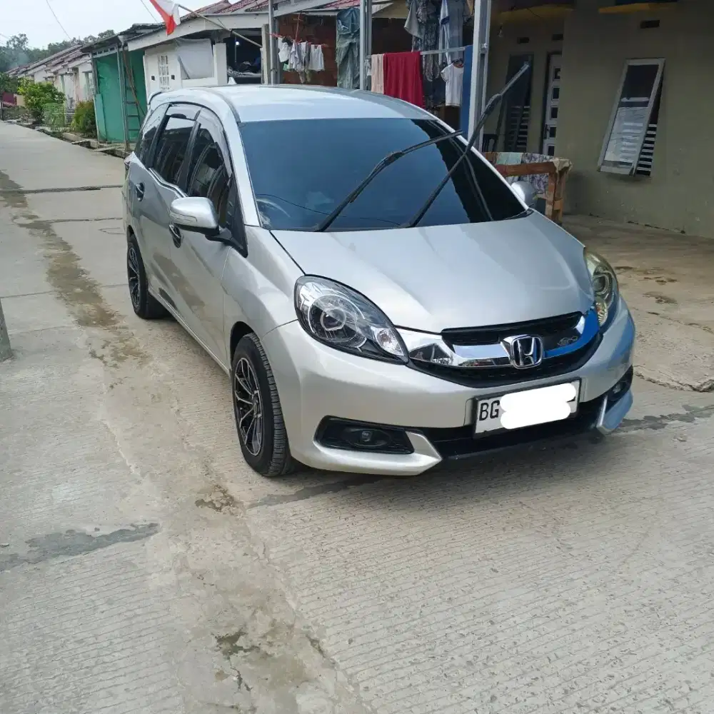 Mobilio 2015 E CVT Matic