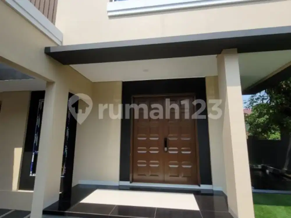Rumah baru bangun mandiri mewah SHM Utara Barat di Anggrek loka BSD