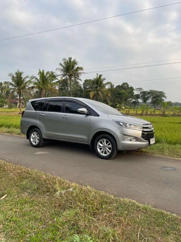 Toyota Kijang Innova v 2020 Diesel matic