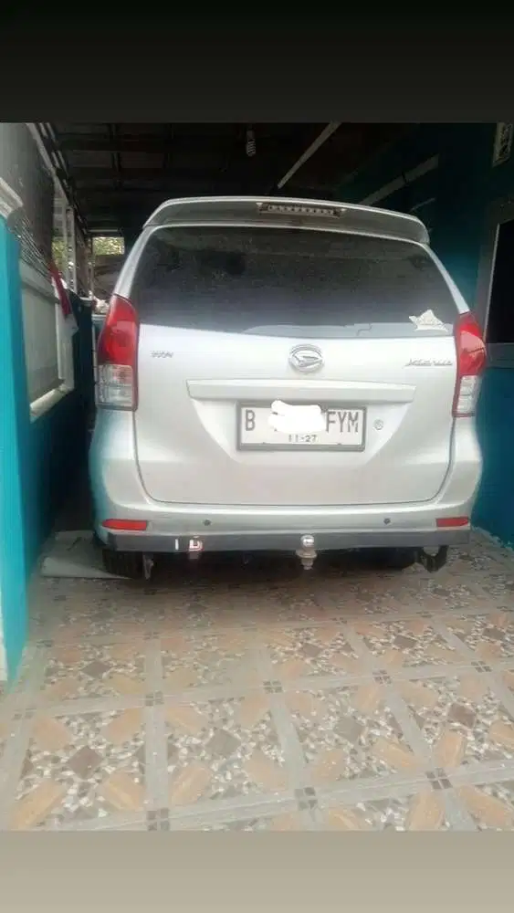 Daihatsu Xenia 2012 Bensin