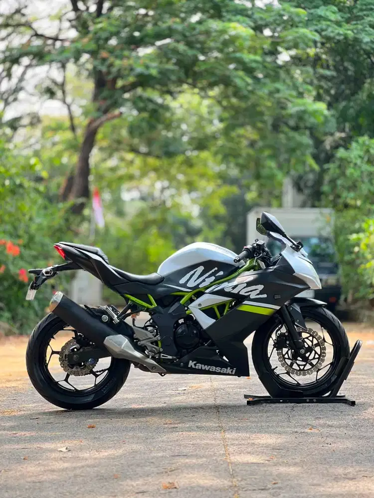 KAWASAKI NINJA 250 MONO SL 2021 PUTIH KM LOW PAJAK PANJANG LIKE NEW