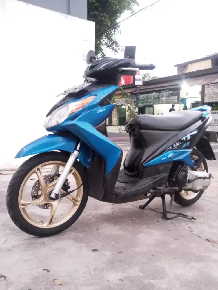 Yamaha Xeon 2011 karbu ori joss