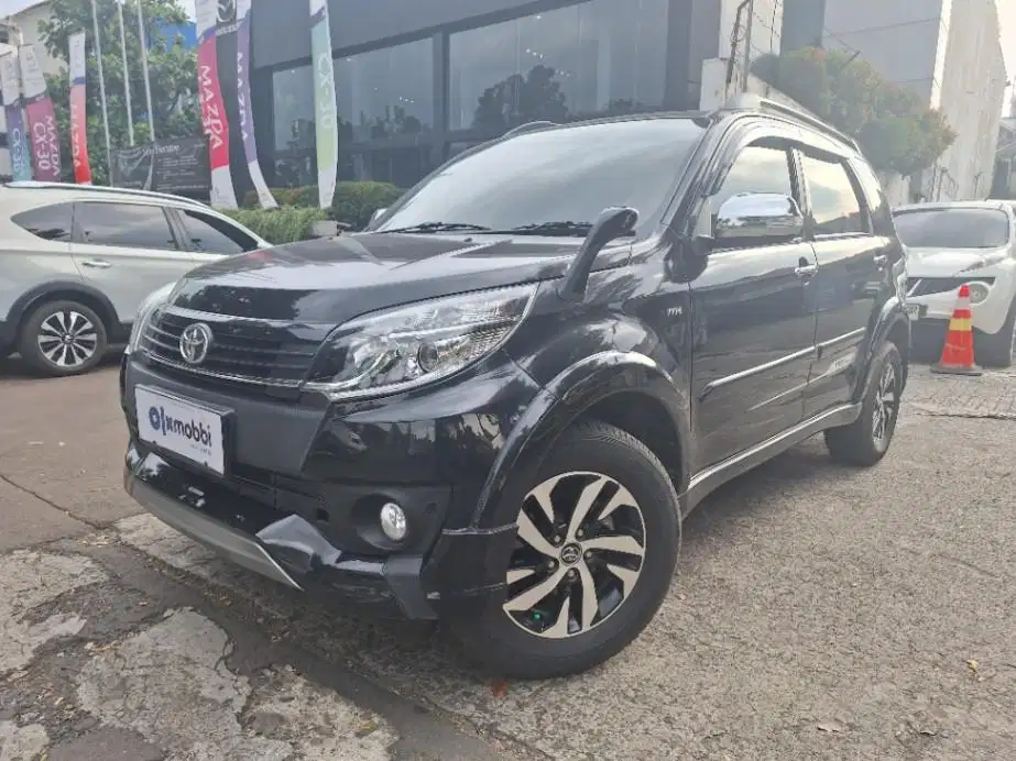 DP MURAH Toyota Rush 1.5 TRD Sportivo Bensin-AT 2015 Hitam CBMMB