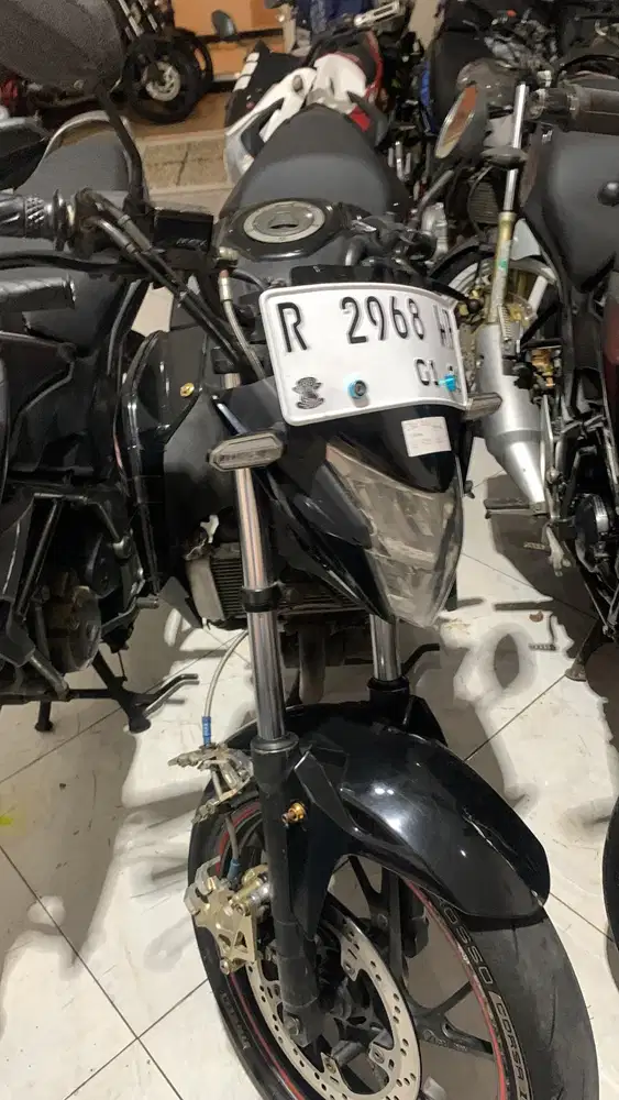 Honda cb 150 r tahun 2016