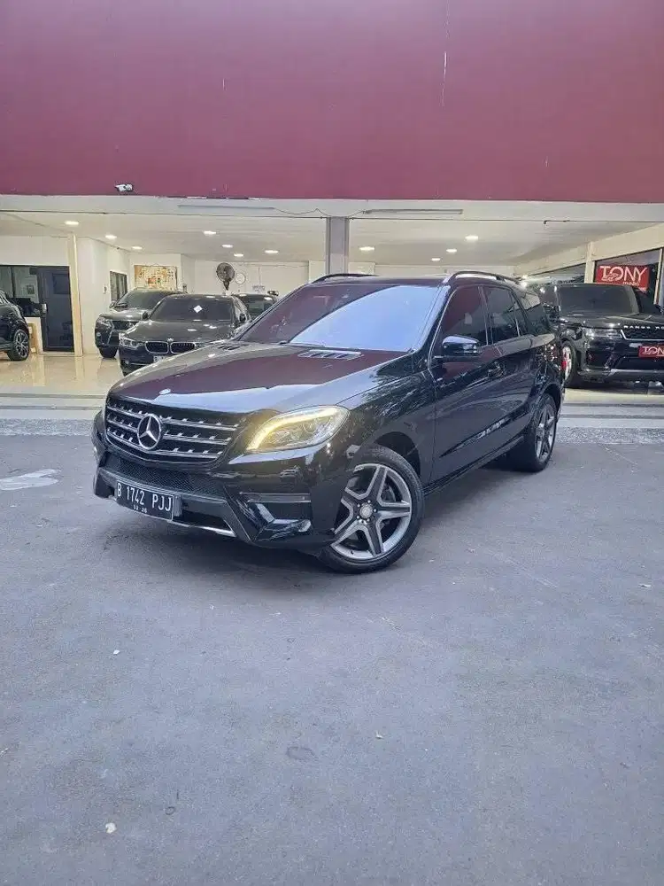 Mercy ML400 AT DP Ceper 2015 Hitam