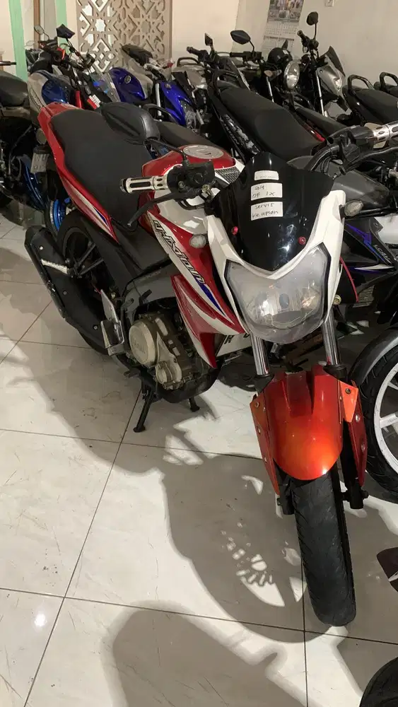 Yamaha vixio 2014