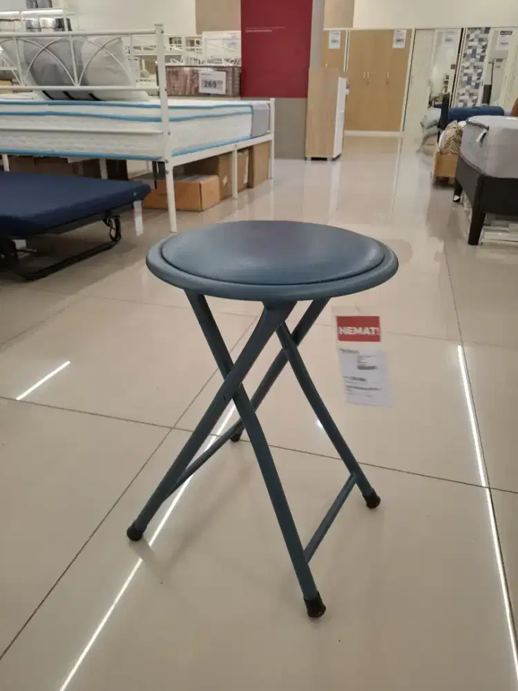 KURSI LIPAT BESI EMPUK