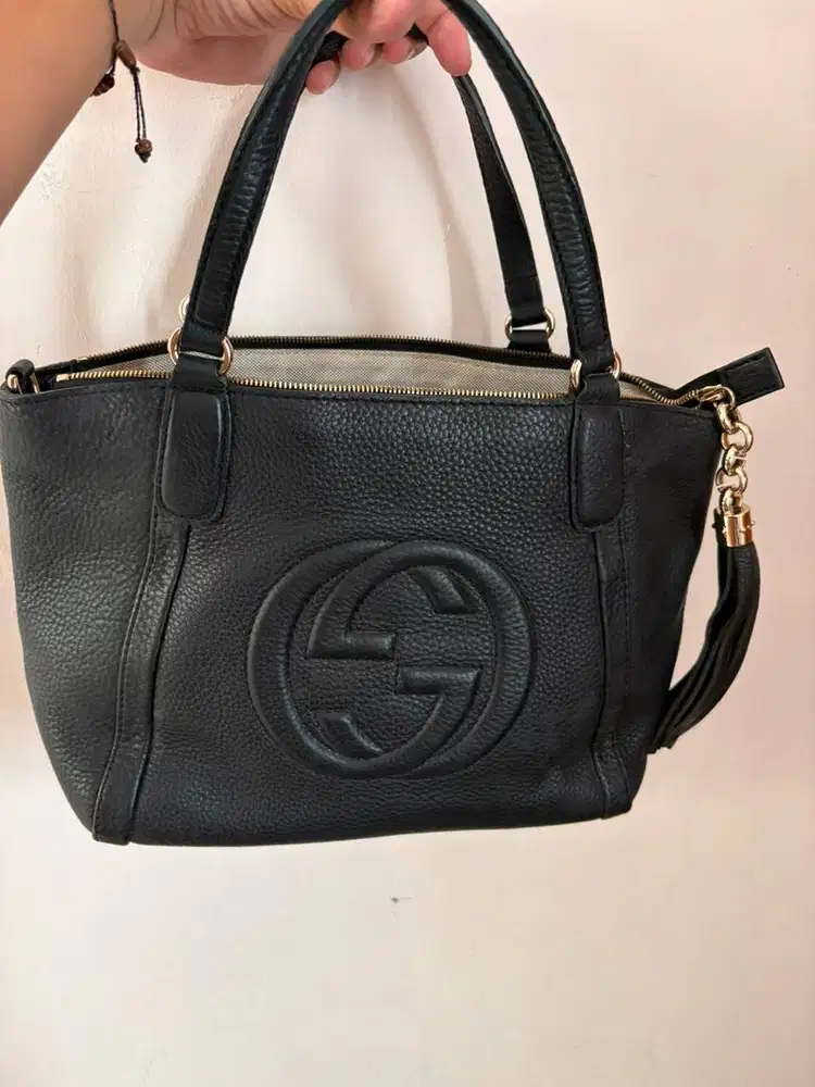 Preloved Gucci Soho Leather Top Handle Bag Black