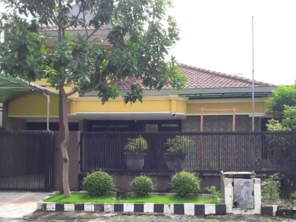Peluang Emas! Dijual Rumah Siap Huni di Jantung Dharmahusada