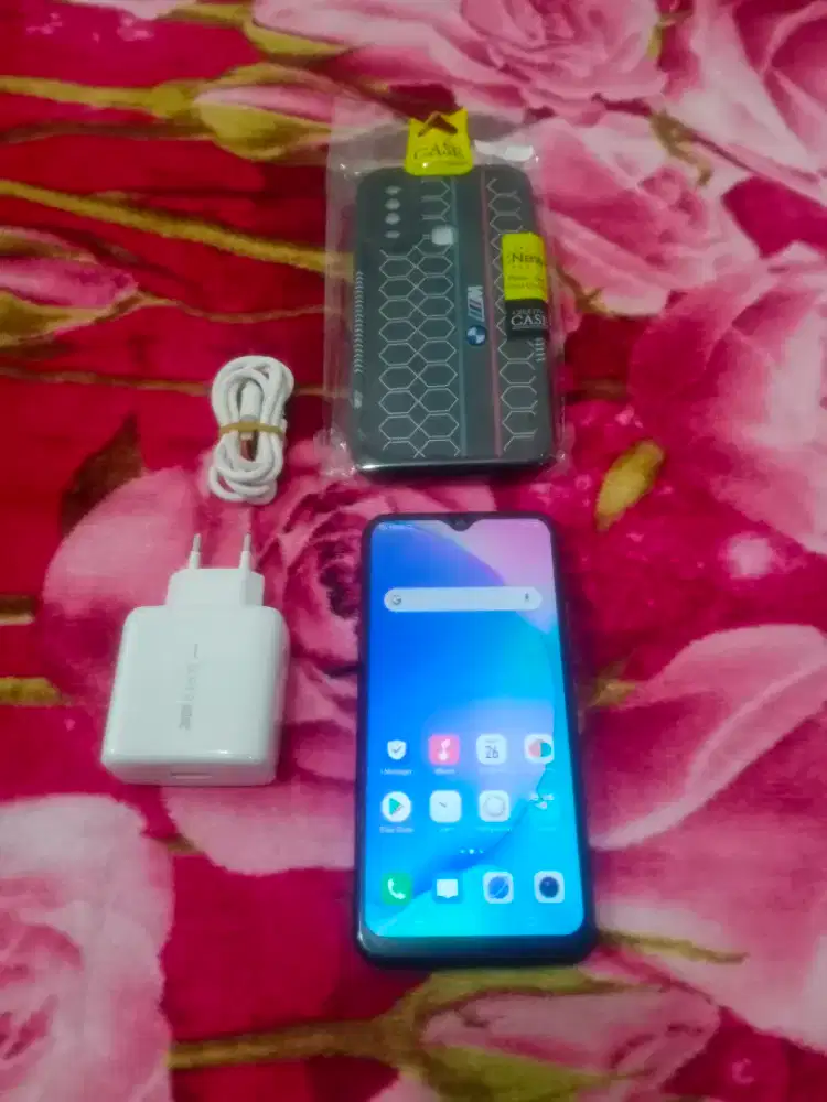 VIVO Y17 Ram 8GB warna merah