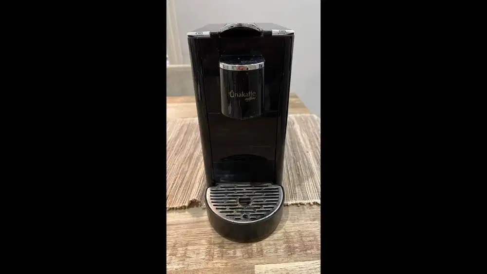 Excelso Unakaffe Mesin Kopi Kapsul Ventura 735 Black