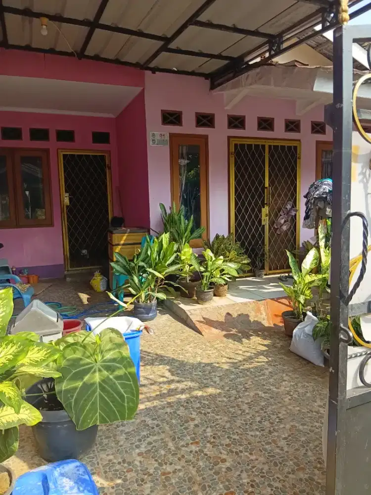 Dijual Rumah diSukmajaya 2 lt.Bebas Bnjir.dkt jln Tol