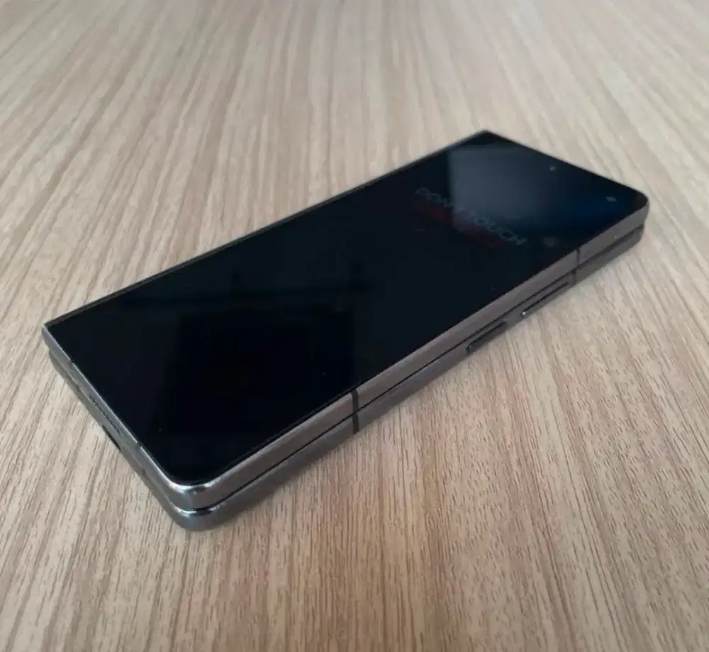 Samsung Z fold 5 12/256 like new