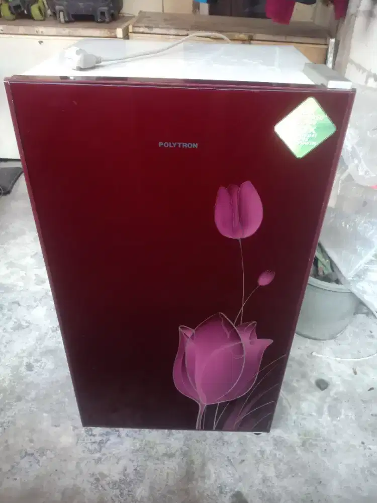 Kulkas Polytron 1 pintu tempered
