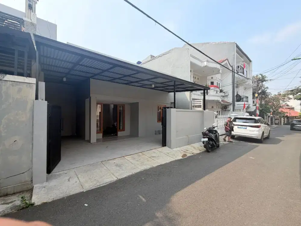 Dijual rumah siap huni di Tebet Eco Park Akses Jalan Dua Mobil