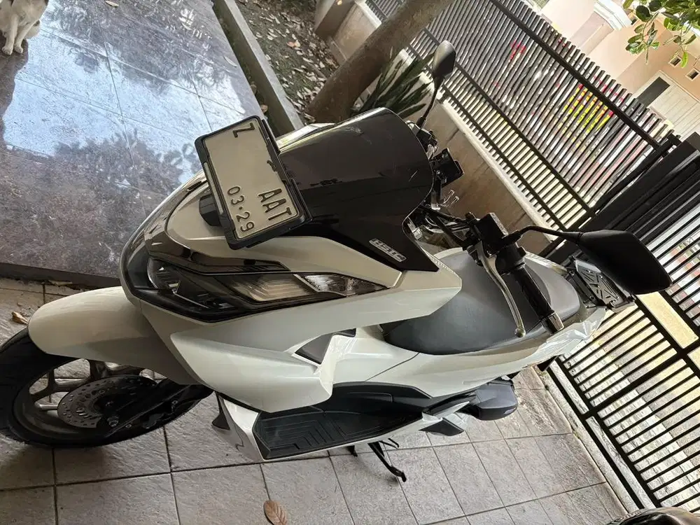 PCX ABS 2024 PUTIH TERAWAT, KM RENDAH PLAT Z SUMEDANG