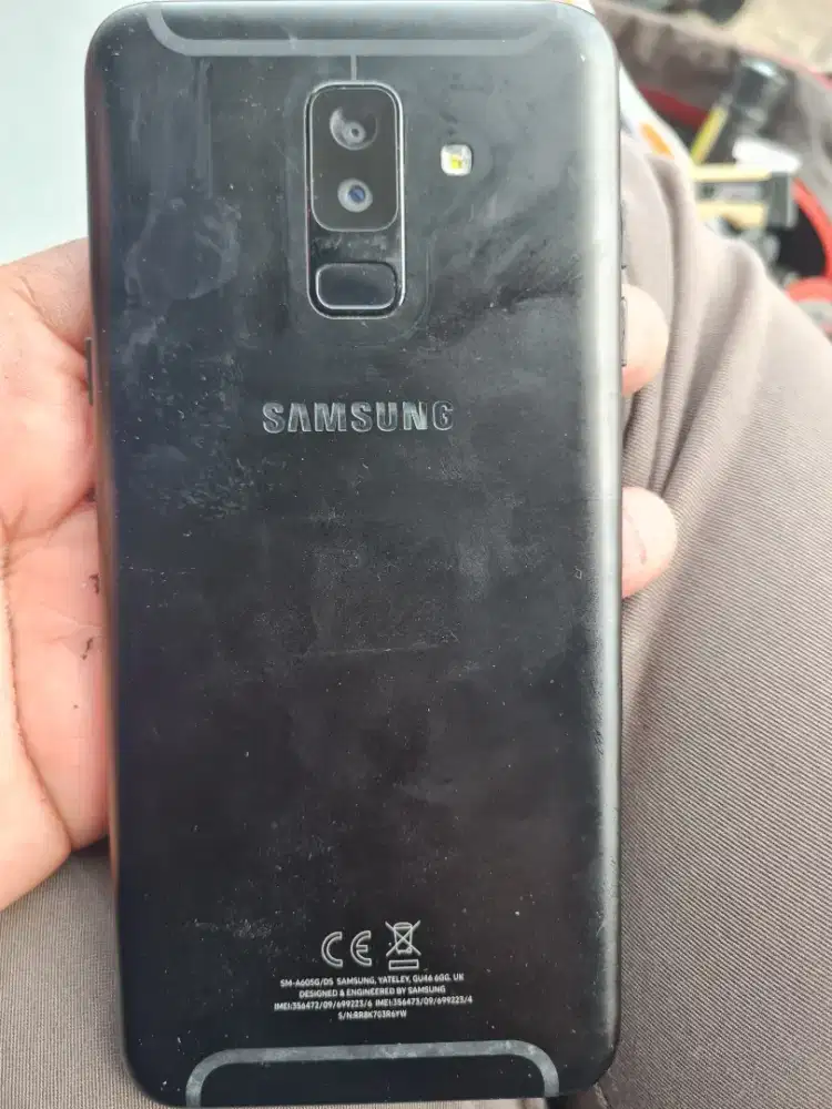 Ssmsung a6+ ram 4/32