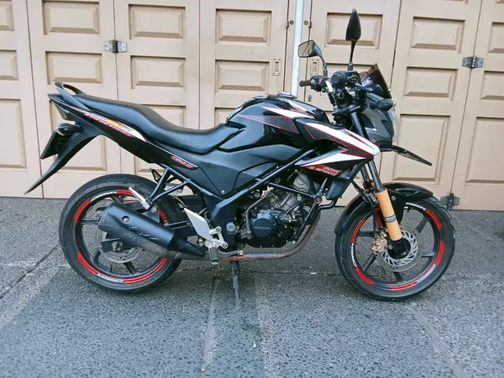 Honda CB 150R, taat pajak, plat Depok