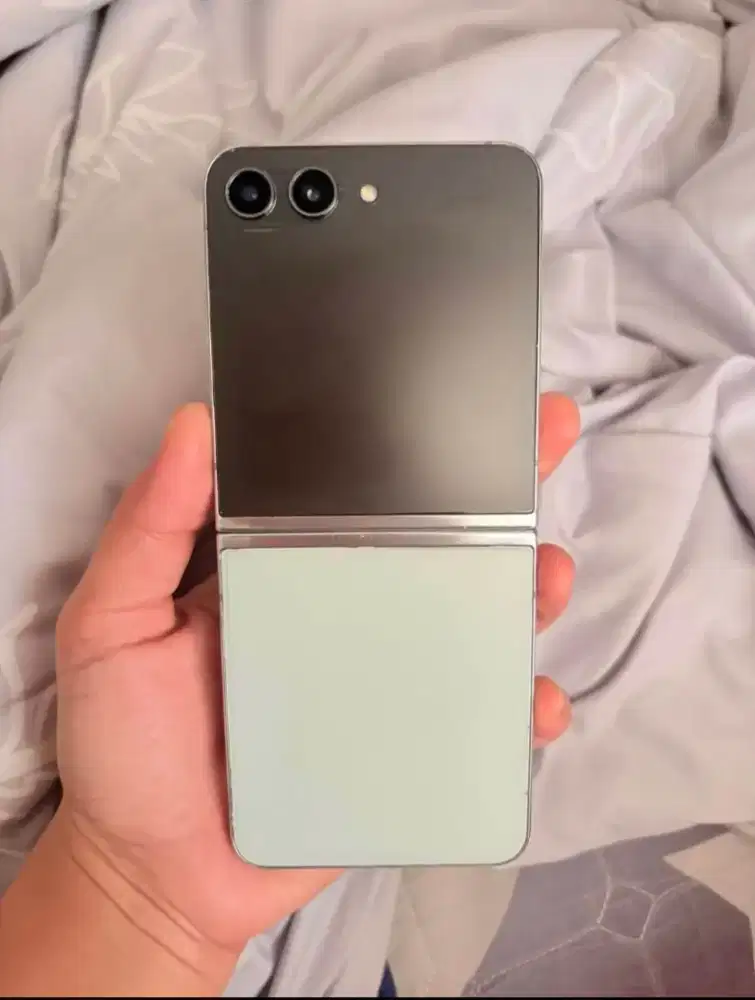Samsung z flip 256