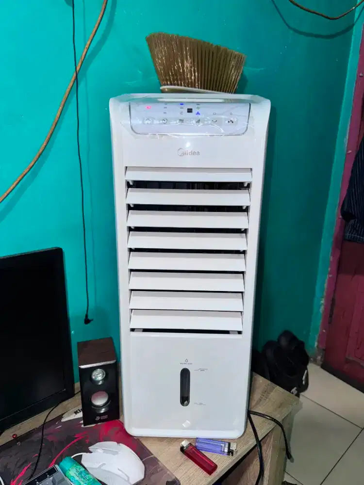 Midea AC 100-A like new