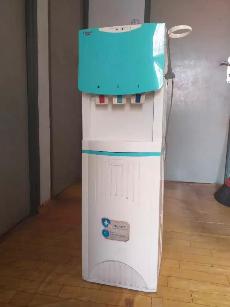 Dispenser sanyo