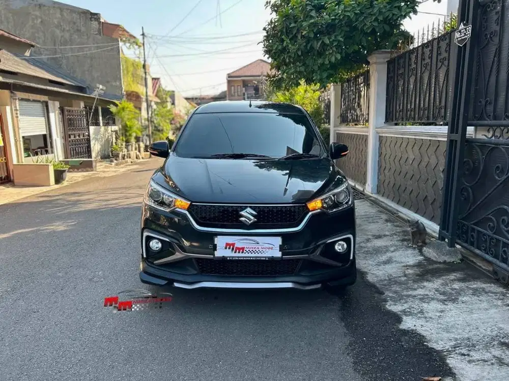 Suzuki New Ertiga Cruise Hybrid 1.5 AT 2024 Hitam