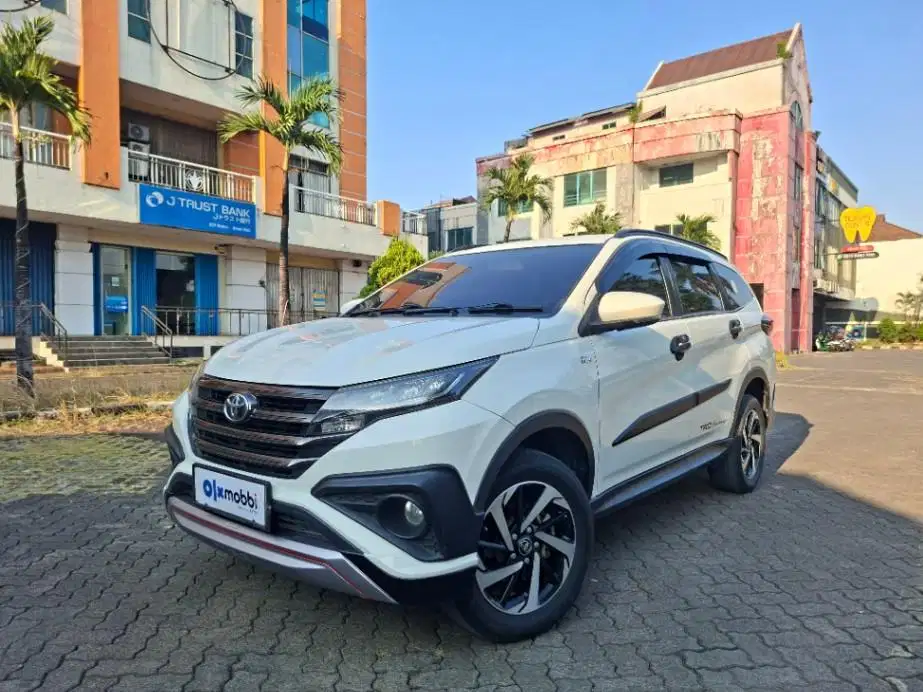 Garansi 1 Th - Toyota Rush 1.5 S Bensin AT 2020 Putih
