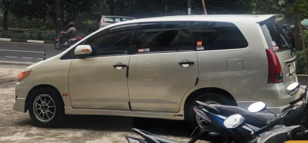 Kijang Innova Diesel 2.5 G