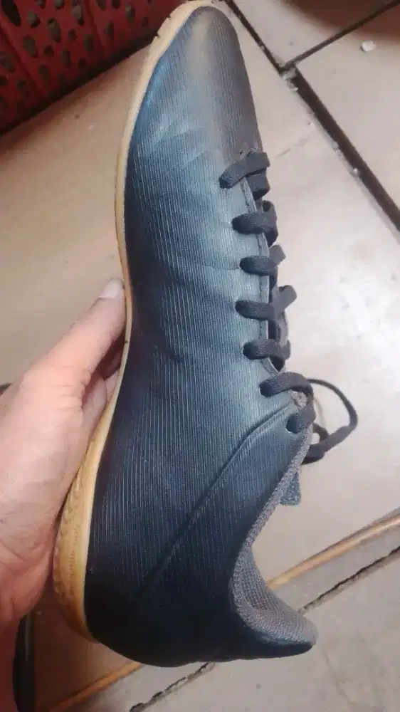 sepatu futsal adidas ori