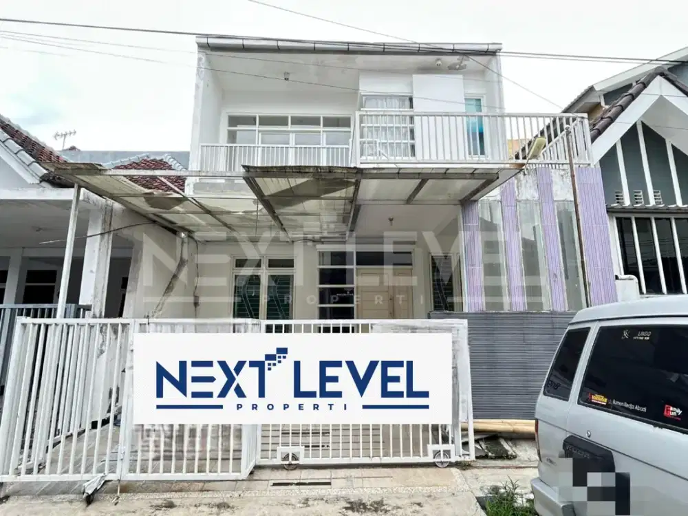 Rumah 2 Lantai Taman Sulfat Blimbing Malang
