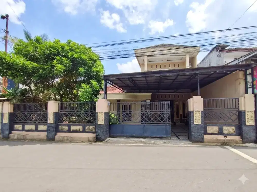 Rumah Bagus Strategis Tengah Kota Dekat Alun-Alun Purwokerto