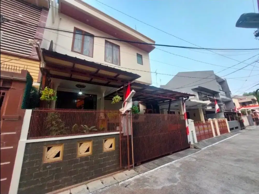 Dijual Rumah Siap Huni di Komplex Walikota
