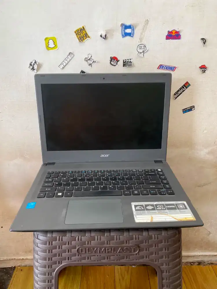 JUAL LAPTOP ACER ASPIRE E5-473 INTEL CORE i3-5005U RAM 4GB HDD 500GB