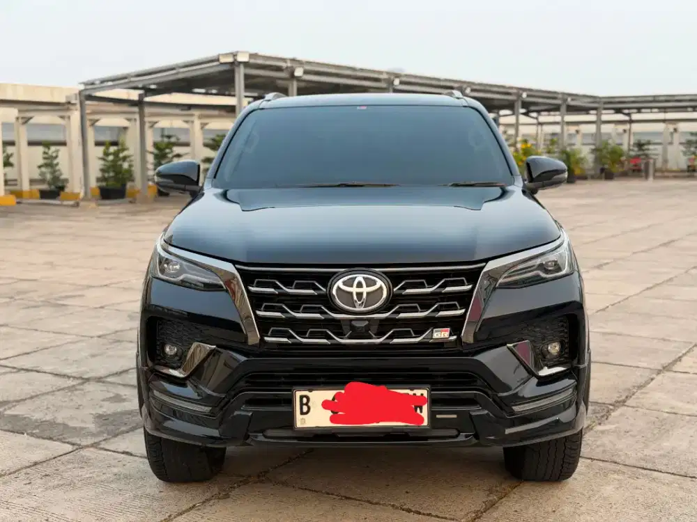 Fortuner vrz GR 2.8 at 2023