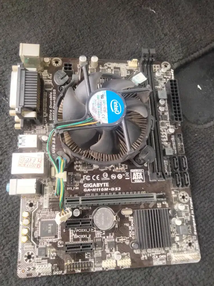 Mainboard H110 DDR4+Proc/motherboard gigabyte