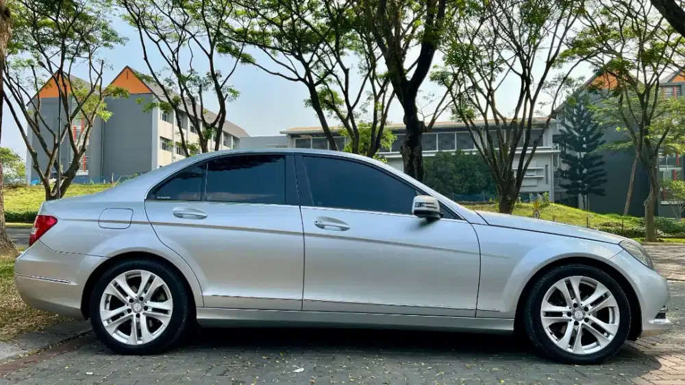 Mercedes benz c200 CGI Facelift w204