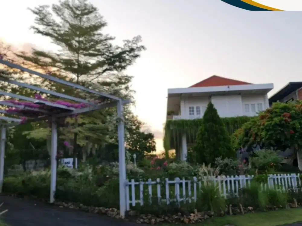 For Sale Rumah Santorini Yunani Style, SHM