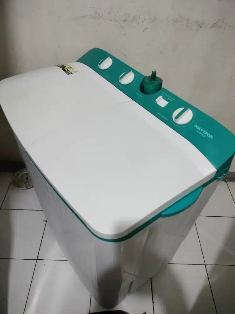 Mesin cuci polytron