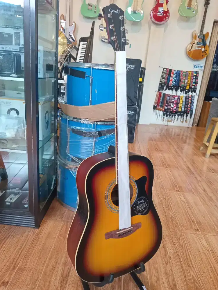 GITAR AKUSTIK GRANDE IW411 VS ORIGINAL