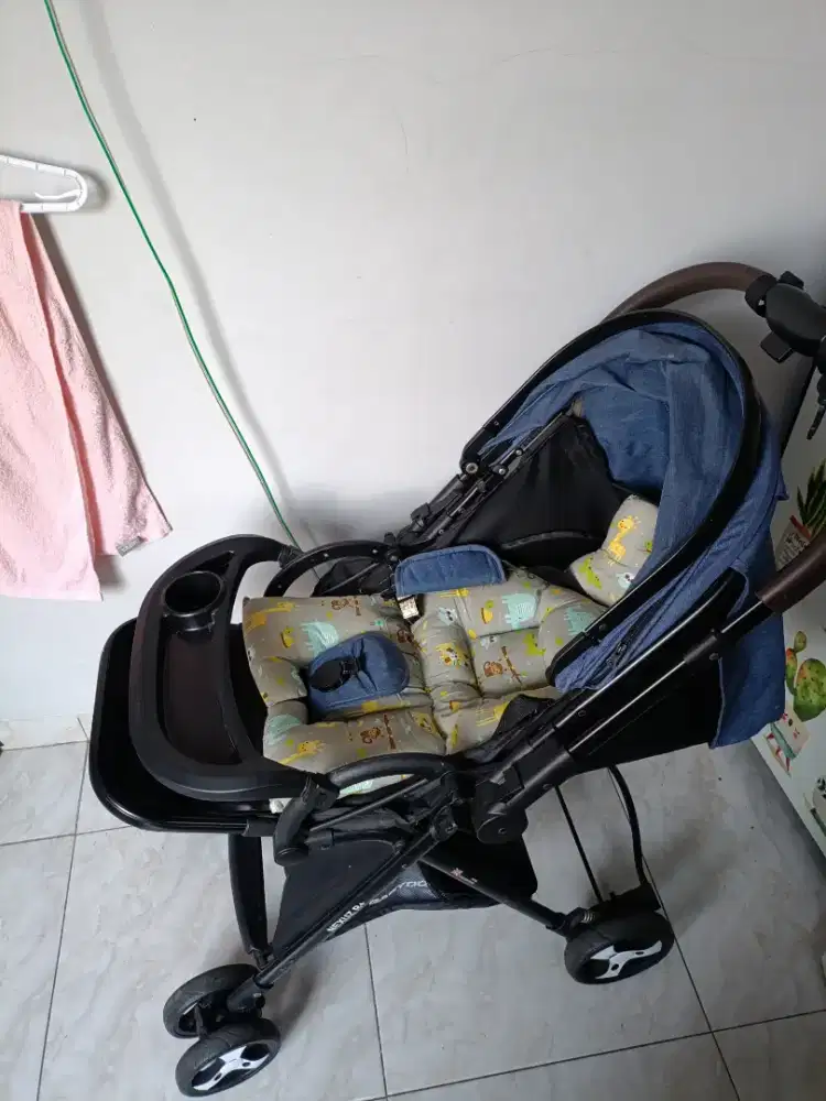 Stroller babydoes