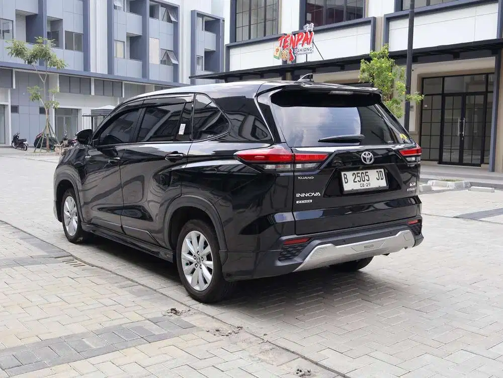 Toyota Kijang Innova 2024 Bensin