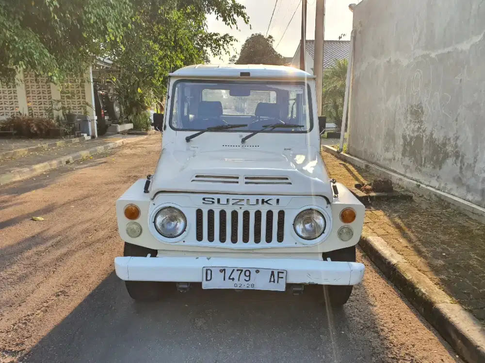 Suzuki jimny LJ 80 tahun 1981